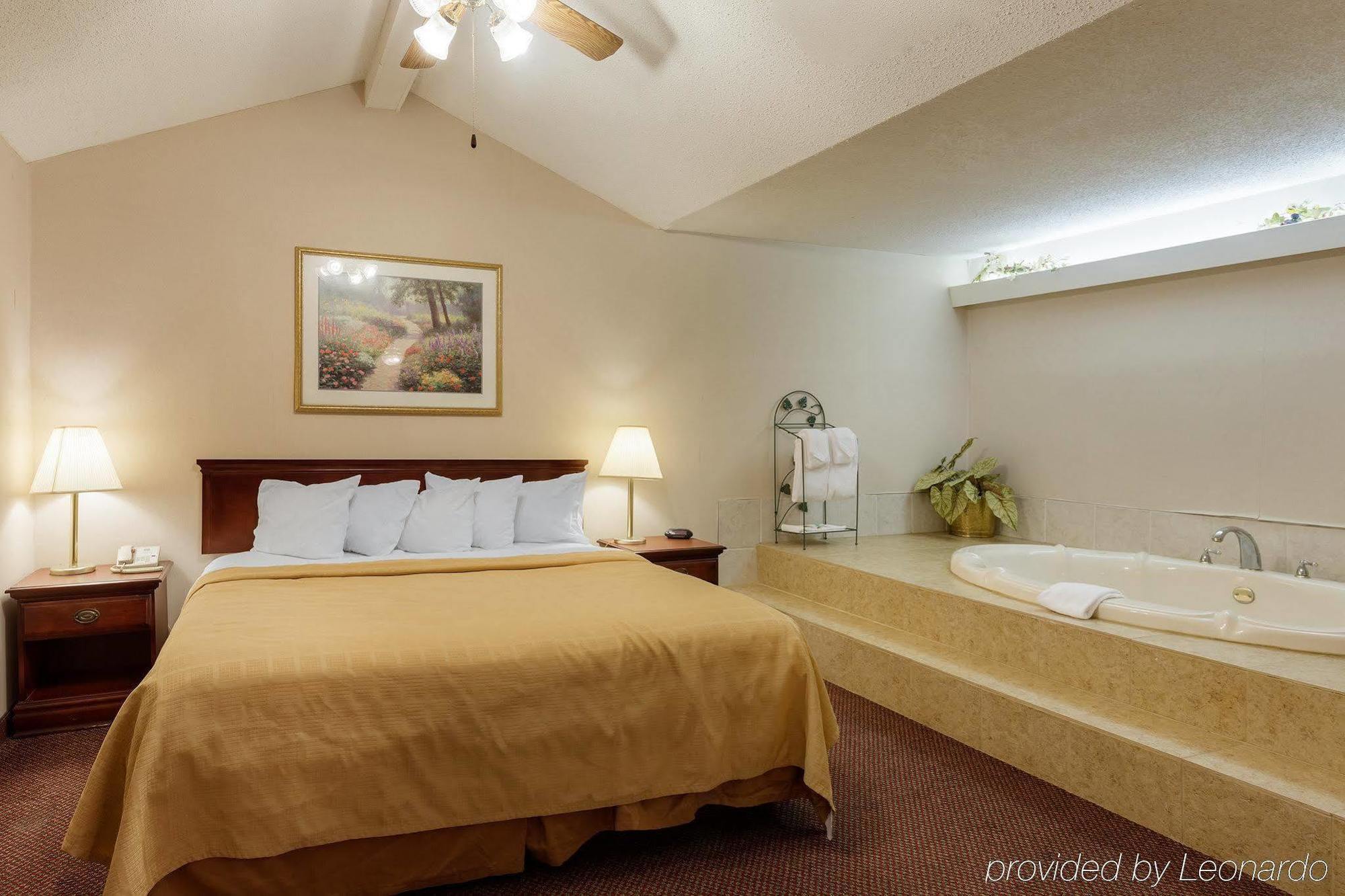 Quality Inn Robinsonville Екстер'єр фото